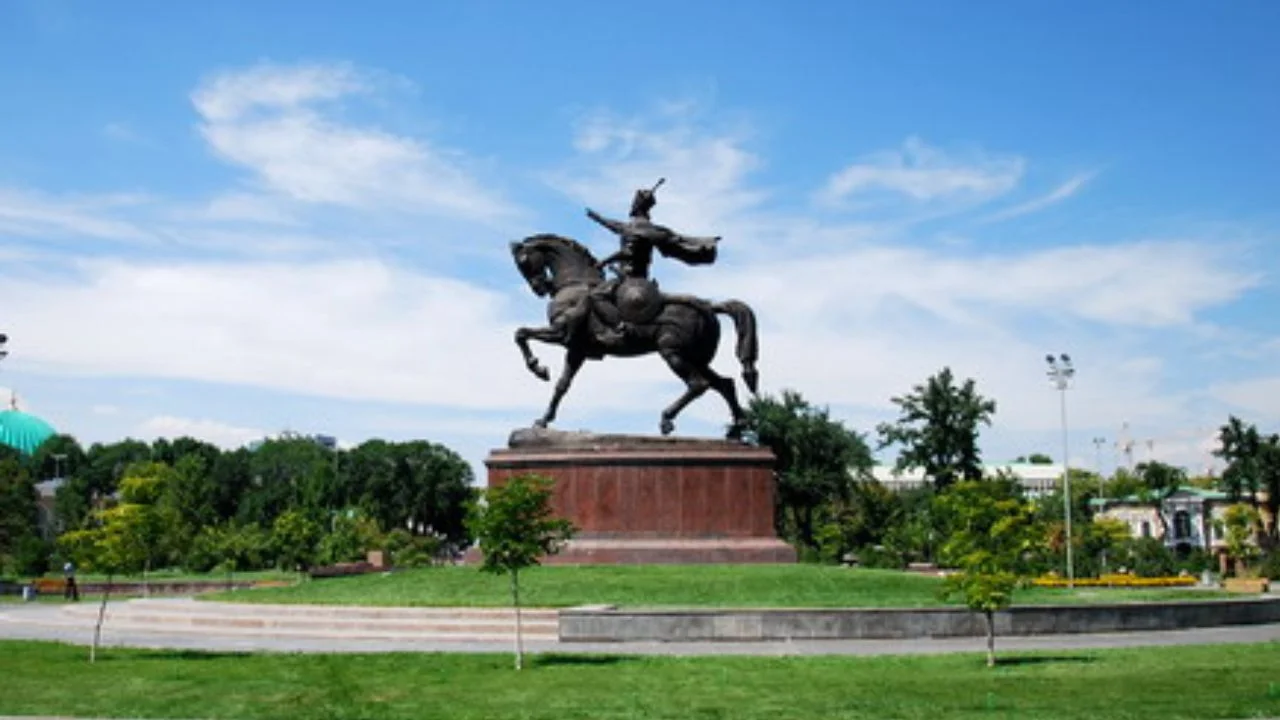 amir timur square