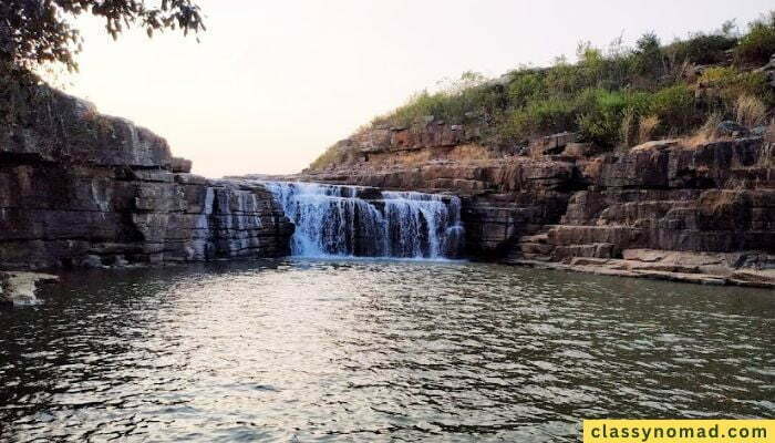 parapur waterfall