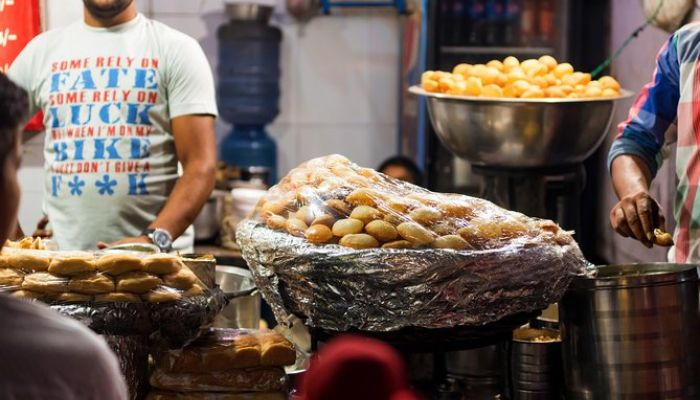 Agra Walking And Tasting Guided Tour