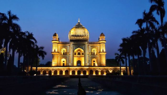 Heritage Walking Tour at Night