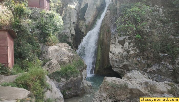 Bhatta Falls