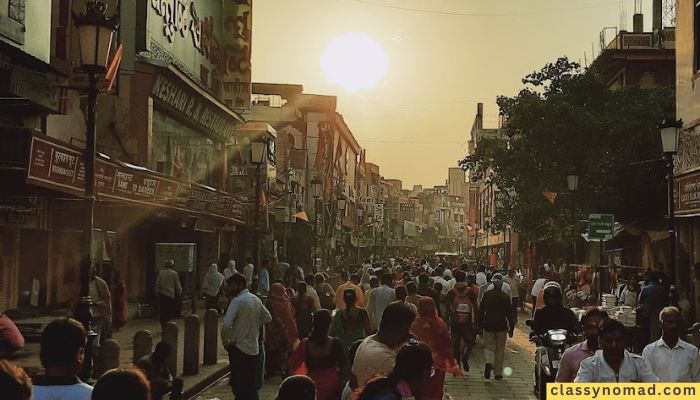 Vishwanath Gali Market