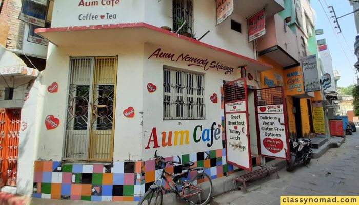 Aum Café